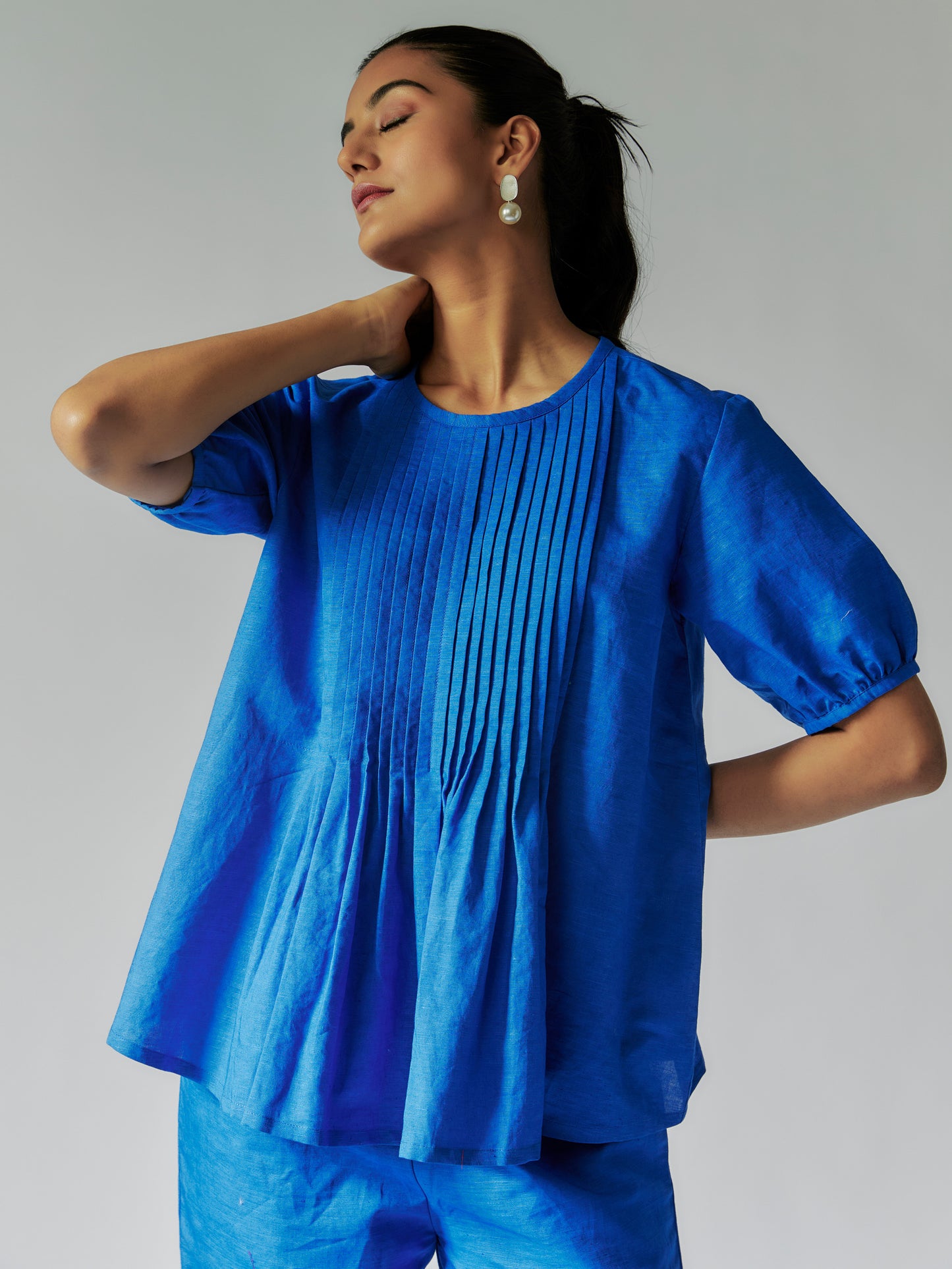 Blue Cotton Linen Pintuck Detailed Top