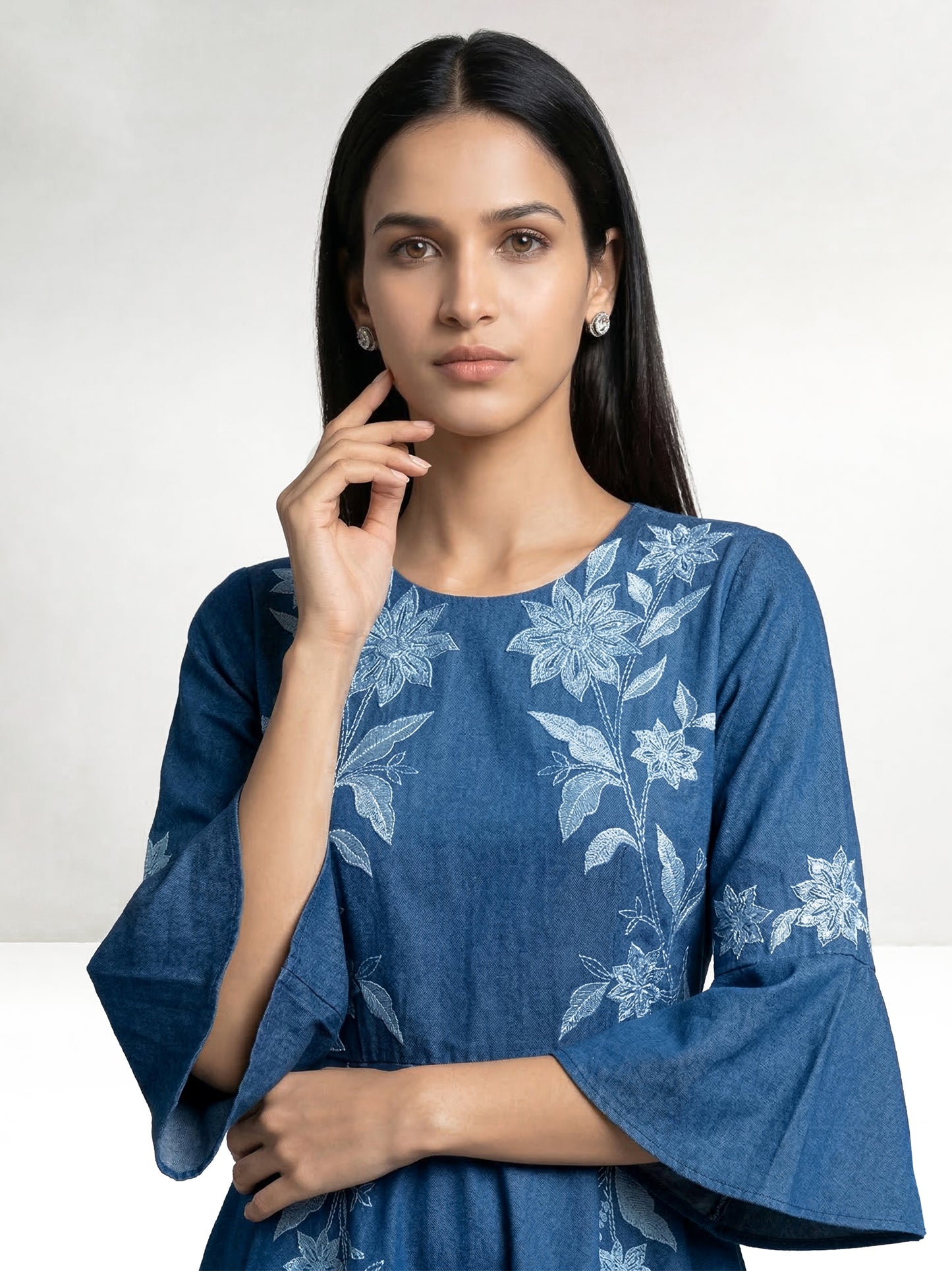 Even Texture Light Blue Denim Applique Dress