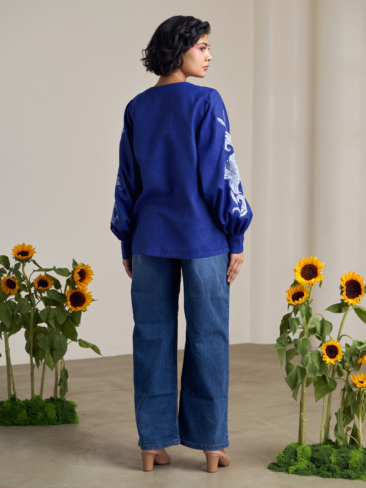 Sand Dunes Blue Lantern Sleeve Top