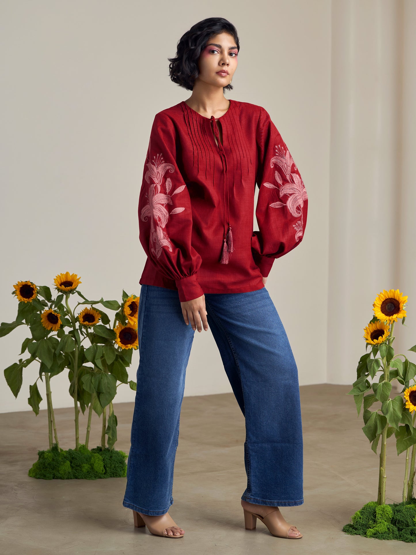 Sand Dunes Red Lantern Sleeve Top