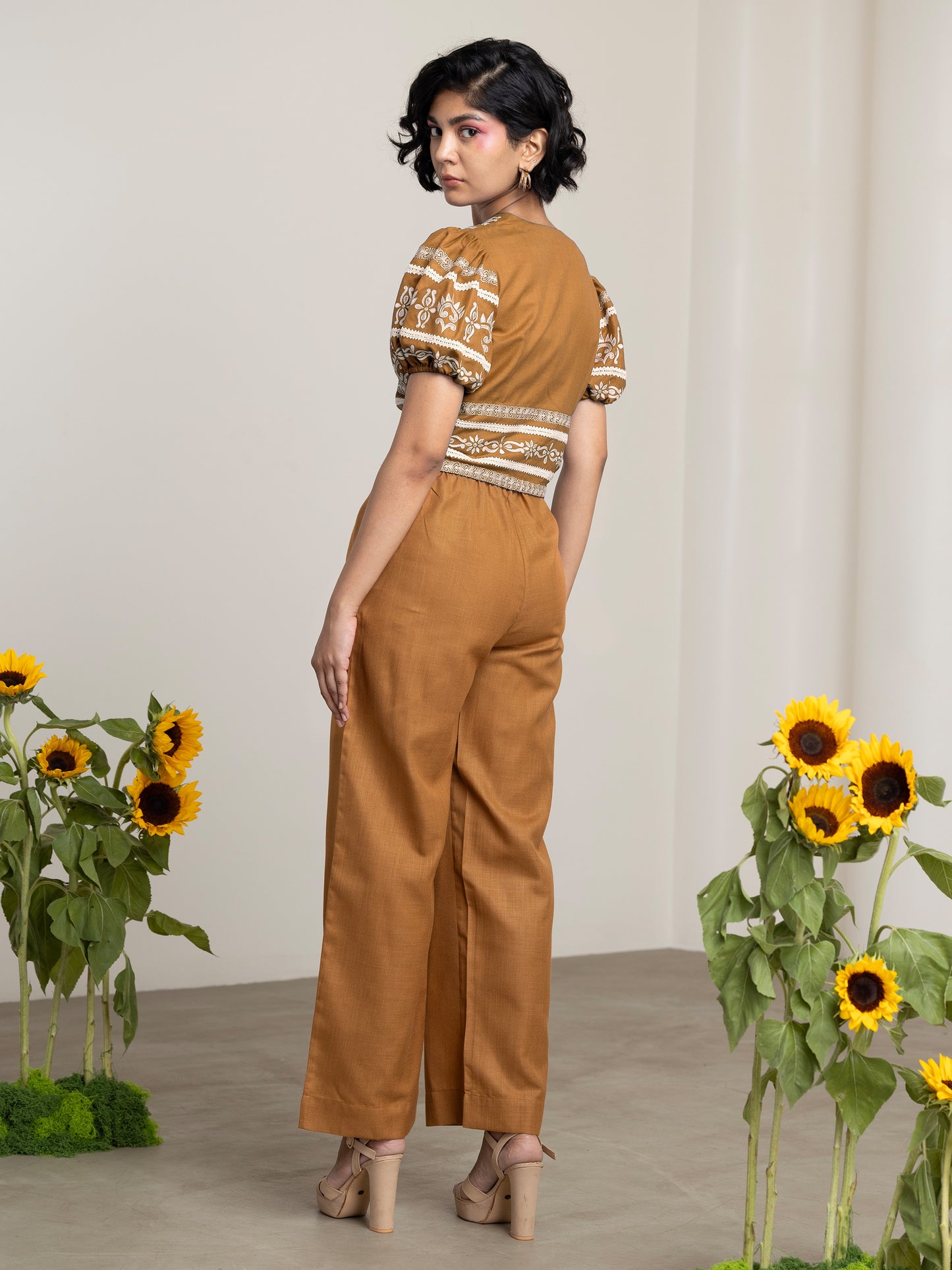 Moana Brown Short Top