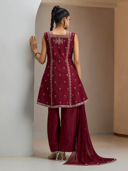 Maroon Tunic Kurta With Dupatta And Pant