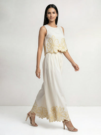 Daisy  Co-Ord Set With Yellow Embroidery