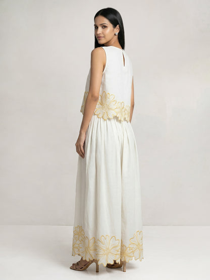 Daisy  Co-Ord Set With Yellow Embroidery