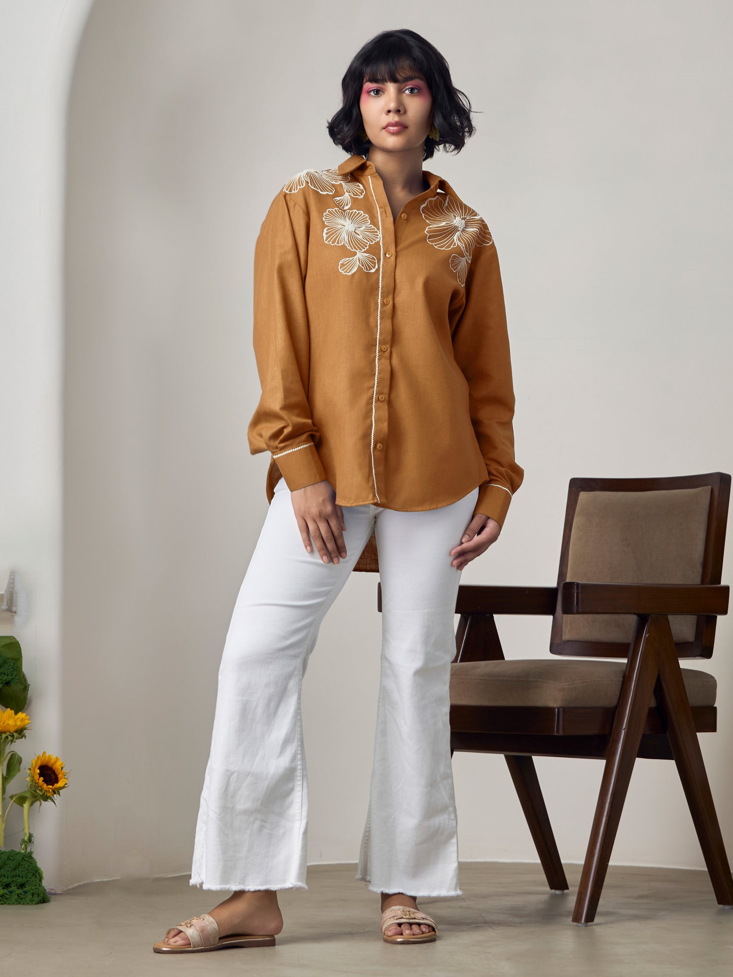 Moana Brown Pearl shirt