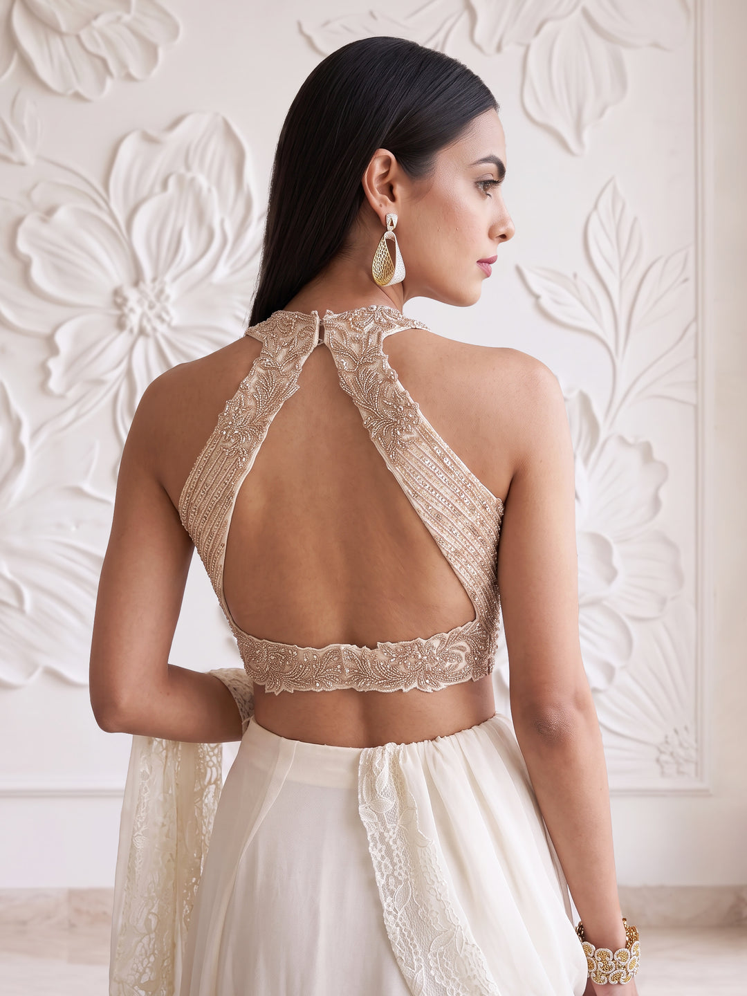 IVORY ROSEGOLD EMBROIDERED BLOUSE LACE WITH INSERTED DRAPE SAREE SET
